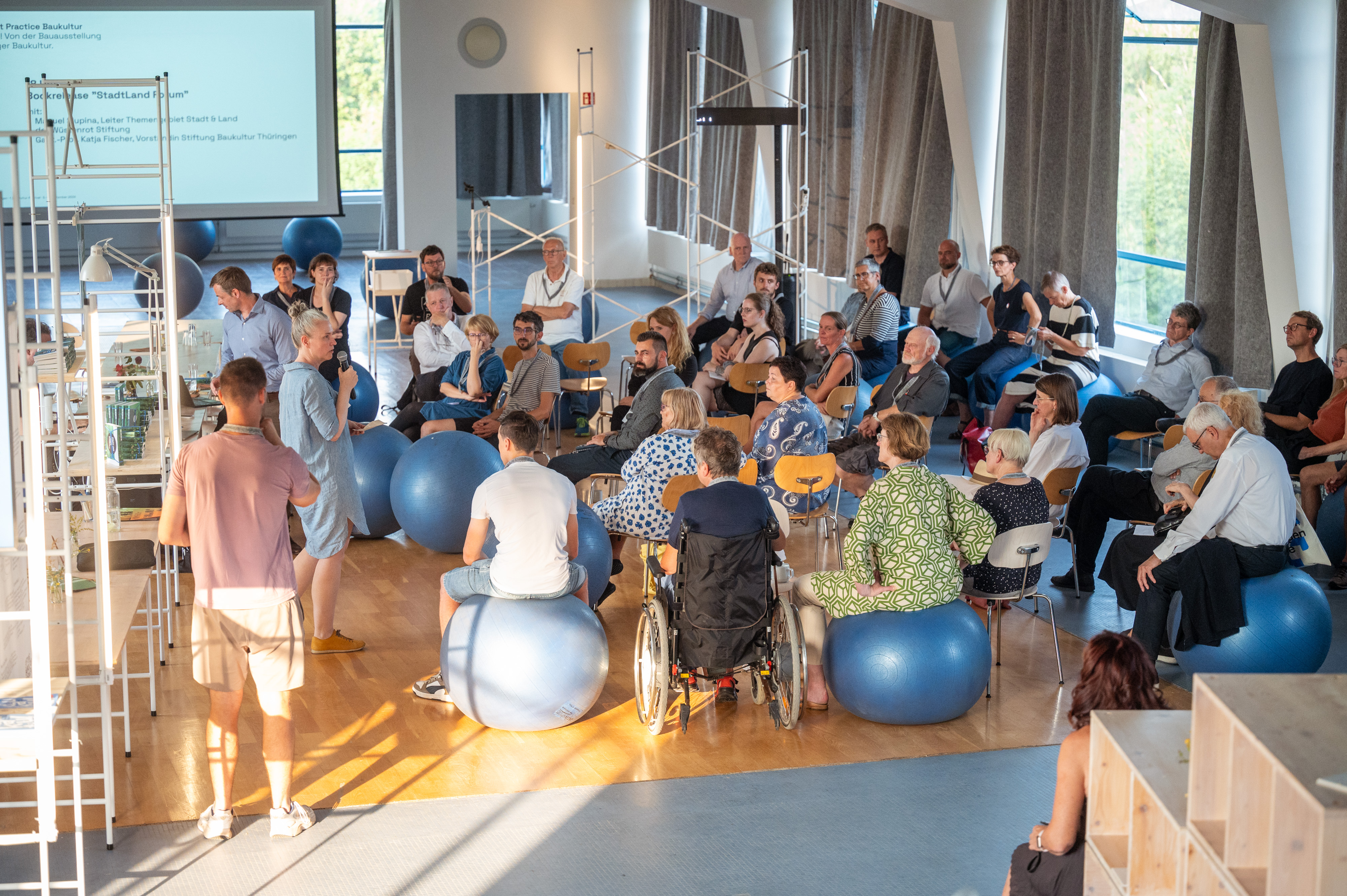 Bildbeschreibungstext